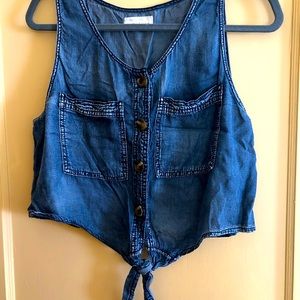 New without tags! Denim cropped button up tank